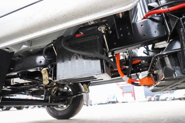 ���� EV80 3T 3.05�׵��Ŵ��綯��դʽ�Ῠ41.86kWhͼƬ