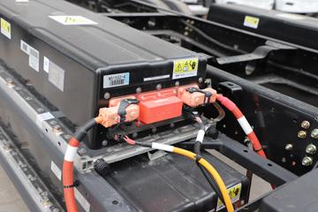 ���翭���� EV350 PRO 4.5T 4.2�׵��Ŵ��綯��ʽ�Ῠ(DFA5040XXYEBEV4)98.04kMhͼƬ