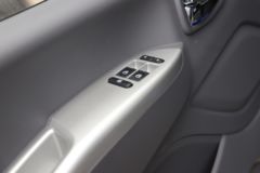 福田 奥铃大黄蜂MINI 170马力 5.15米单排厢式载货车(BJ5108XXYEJEA-AC1)