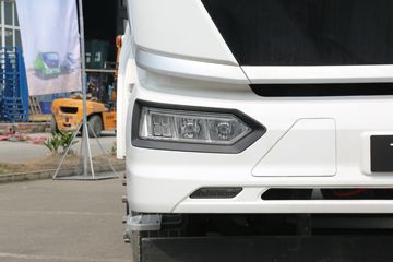 ���ǵ�T31 31T 8X4 6.8�����綯�������������䳵(BYD5310GJBEV3)355kWhͼƬ