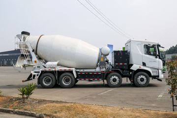 ���ǵ�T31 31T 8X4 6.8�����綯�������������䳵(BYD5310GJBEV3)355kWhͼƬ