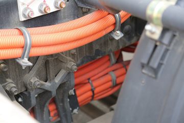 ���ǵ�T31 31T 8X4 6.8�����綯�������������䳵(BYD5310GJBEV3)355kWhͼƬ