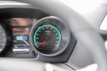 ����ɷ� EV180 3.5T 3.99�׵��Ŵ��綯��դʽ΢��53.58kWhͼƬ