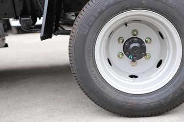 ����ɷ� EV180 3.5T 3.99�׵��Ŵ��綯��դʽ΢��53.58kWhͼƬ