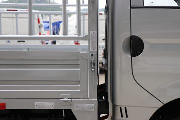 ����ɷ� EV180 3.5T 3.99�׵��Ŵ��綯��դʽ΢��53.58kWhͼƬ