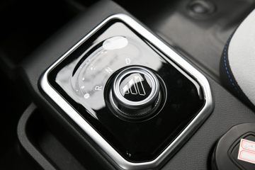 ŷ���� ����EX 4.5T 3.8�׵��Ŵ��綯��ʽС��77kWhͼƬ