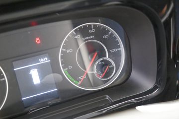 ŷ���� ����EX 4.5T 3.8�׵��Ŵ��綯��ʽС��77kWhͼƬ