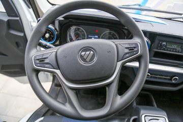 ŷ���� ����EX 4.5T 3.8�׵��Ŵ��綯��ʽС��77kWhͼƬ