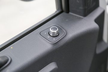 ŷ���� ����EX 4.5T 3.8�׵��Ŵ��綯��ʽС��77kWhͼƬ