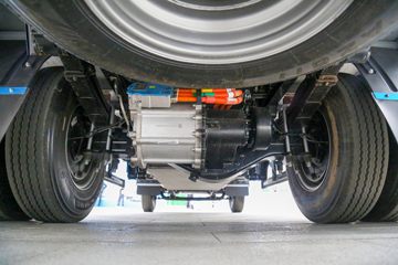 ŷ���� ����EX 4.5T 3.8�׵��Ŵ��綯��ʽС��77kWhͼƬ