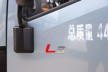 ���� ����L3 150���� 3.8�׵�����ʽ�ῨͼƬ