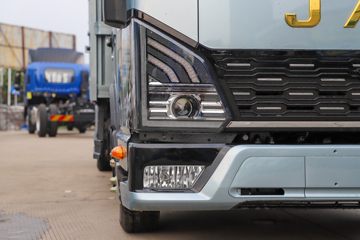 ���� ����L3 150���� 3.8�׵�����ʽ�ῨͼƬ