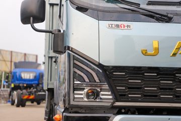 ���� ����L3 150���� 3.8�׵�����ʽ�ῨͼƬ