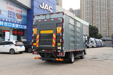 ���� ����L3 150���� 3.8�׵�����ʽ�ῨͼƬ