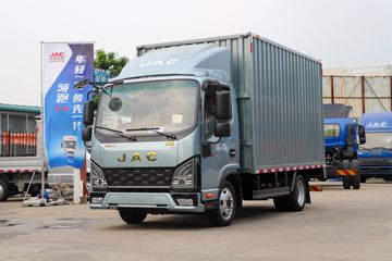 江淮 领跑L3 2.0L 127马力 CNG 4.2米单排厢式轻卡(HFC5031XXYP23N3C1QS)