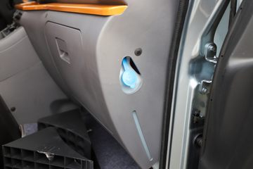 ���� ����L3 150���� 3.8�׵�����ʽ�ῨͼƬ