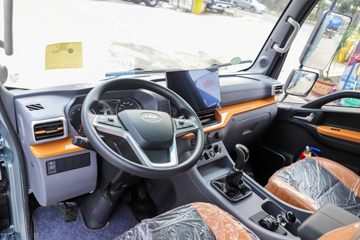 ���� ����L3 150���� 3.8�׵�����ʽ�ῨͼƬ