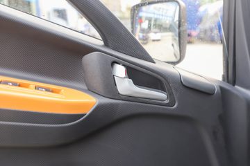 ���� ����L3 150���� 3.8�׵�����ʽ�ῨͼƬ