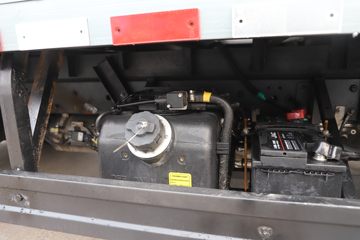 ���� ����L3 150���� 3.8�׵�����ʽ�ῨͼƬ