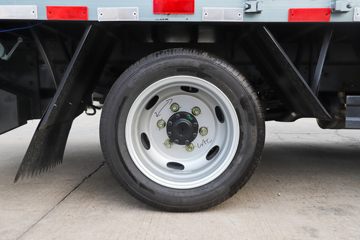 ���� ����L3 150���� 3.8�׵�����ʽ�ῨͼƬ