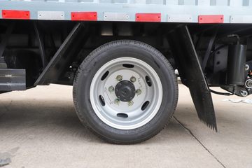 ���� ����L3 150���� 3.8�׵�����ʽ�ῨͼƬ