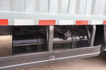 ���� ����L3 150���� 3.8�׵�����ʽ�ῨͼƬ