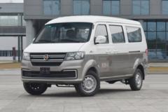 金杯 小海狮X30 2024款 财富型 110马力 1.5L汽油 5/6/7座微面