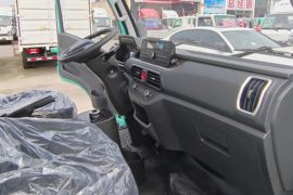 福星S系&nbsp;电动载货车内饰图片