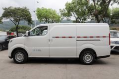 瑞驰EC75 先锋型I 2座 纯电动封闭货车 中创新航41.85kWh