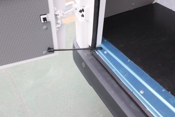 ͼ��ŵ Ǯ��� 4.995�״��綯��ջ��� ��γ41.86kWhͼƬ