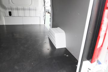 ͼ��ŵ Ǯ��� 4.995�״��綯��ջ��� ��γ41.86kWhͼƬ