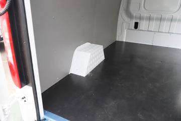 ͼ��ŵ Ǯ��� 4.995�״��綯��ջ��� ��γ41.86kWhͼƬ