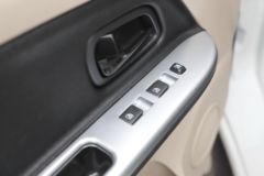 长安 睿行EM80 2023款 5座 4.805米纯电动平顶对开门封闭货车41.932kWh