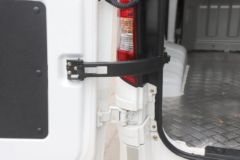 长安 睿行EM80 2023款 5座 4.805米纯电动平顶对开门封闭货车41.932kWh