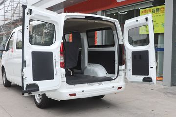  EM80 2023  6 4.805״綯Կ41.932kWhͼƬ