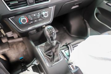 ��Դ���� ��S6 ��׼�� 2L 130���� CNG 3��˫������΢��(JKC1034S6X2CNG)ͼƬ