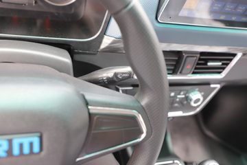 ��Դ���� ��S6 ��׼�� 2L 130���� CNG 3��˫������΢��(JKC1034S6X2CNG)ͼƬ