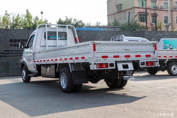 金卡S6载货车邵阳市火热促销中 让利高达1万