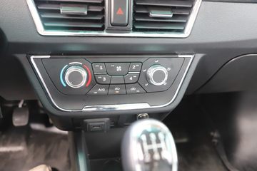 ��Դ���� ��S6 ��׼�� 2L 130���� CNG 3.855�׵�������΢��(JKC1034D6X2CNG)ͼƬ