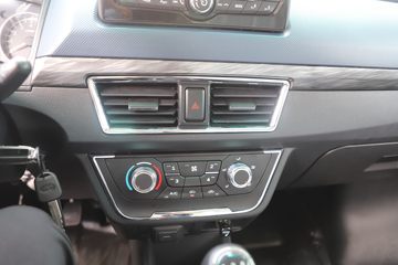 ��Դ���� ��S6 ��׼�� 2L 130���� CNG 3.855�׵�������΢��(JKC1034D6X2CNG)ͼƬ