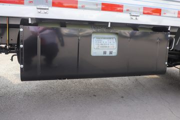 Դ S6 ׼ 2L 130 CNG 3.855׵΢(JKC1034D6X2CNG)ͼƬ