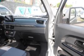 金卡S3&nbsp;载货车驾驶室                                               图片