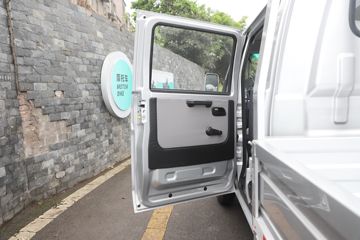  T5L 2024  1.6L 123  2.85˫΢(JKC1034S6L2)ͼƬ