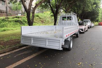 ��Դ���� ��S6 ��׼�� 2L 149���� ���� 3.7�׵�������΢��(JKC1034D6X5)ͼƬ