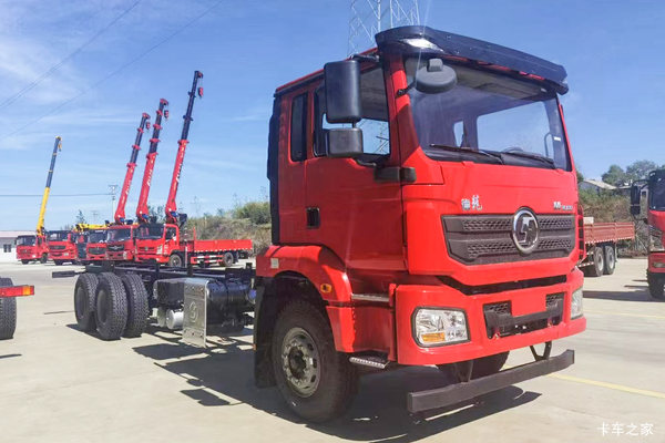 陕汽重卡 德龙新M3000 350马力 6X4 电源车底盘(SX1259MC4C1)