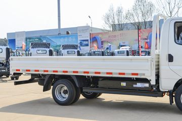 �ɵ�EF3 4.3T 4.01�׵��Ŵ��綯����С��(FD1044D66BEV-2)55.7kWhͼƬ