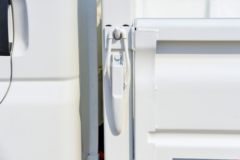 飞碟EF3 4.3T 4.01米单排纯电动栏板小卡(FD1044D66BEV-2)55.7kWh
