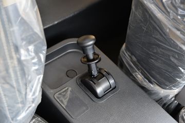 �������ó� ����G1 155���� 4X2 4.06����س�(��ʿ��8��)(SX5041XLCNP6331)ͼƬ