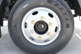 德龙G1&nbsp;冷藏车底盘图片