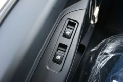 陕汽商用车 德龙G1 155马力 4.18米单排栏板轻卡(SX1041NP6331)